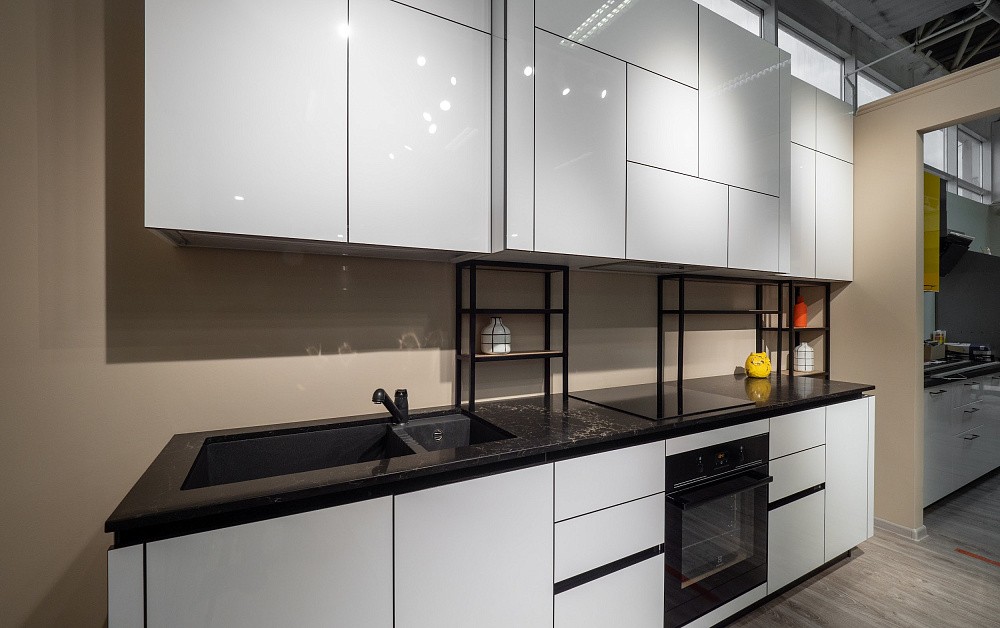 Кухня Мондриана / г.Сочи