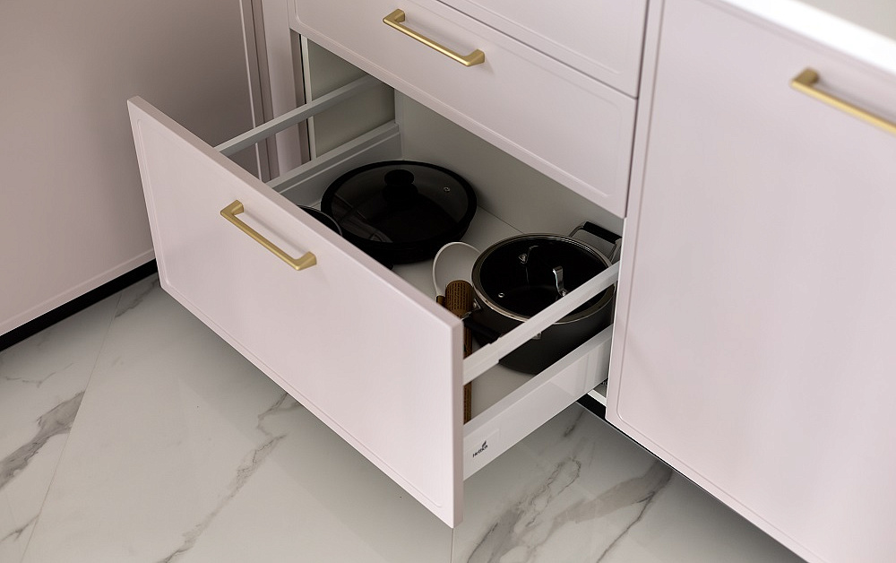 Кухня для иллюзиониста Сергея Сафронова