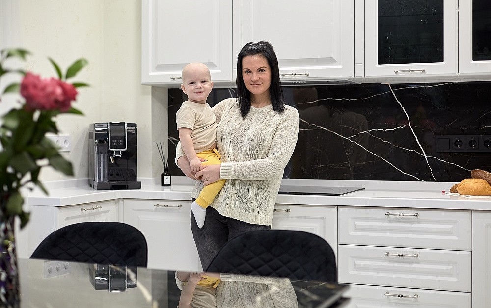 Классическая белая кухня победительницы акции «Дарим кухни» 