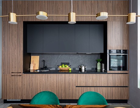 Темная кухня в Ростове-на-Дону