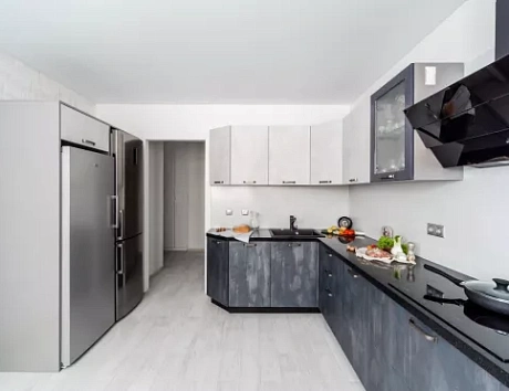 Серая кухня в Нижнем Новгороде