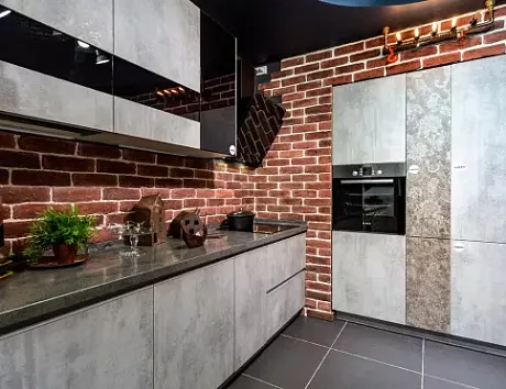 Коричневая кухня в Анапе