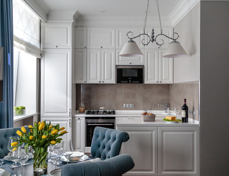 Светлая кухня в Сочи