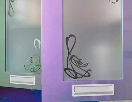 Фиолетовая кухня во Владивостоке