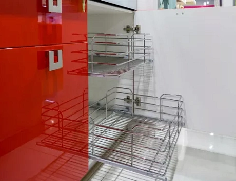 Красная кухня в Ростове-на-Дону