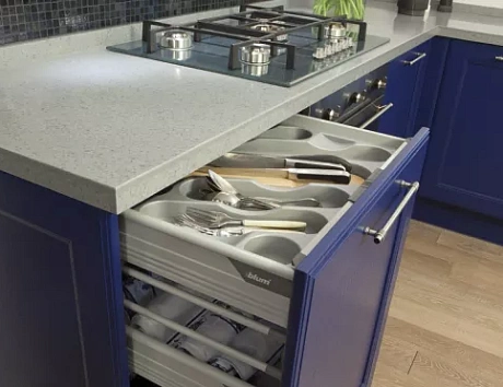 Синяя кухня в Твери