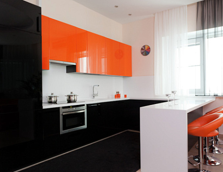 Глянцевая кухня в Анапе